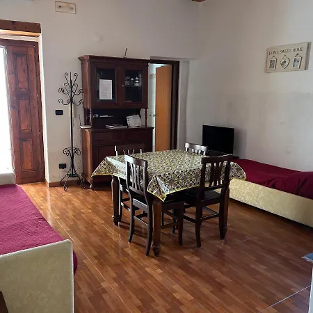 Casuzza Maniace, Vicolo Plemmirio Siracusa